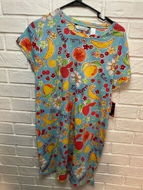 Delicates Tutti Frutti Women’s Sz M Colorful Fruit Pattern Stretch Nightgown NEW